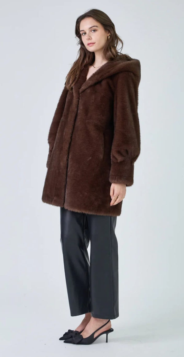 Lisa معطف طويل من الفرو الصناعي بغطاء للرأس