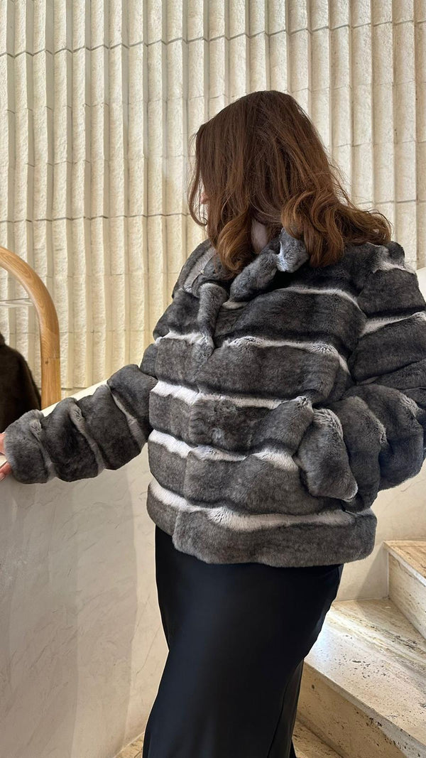 Bianca سترة من الفرو الصناعي على طراز شينشيلا