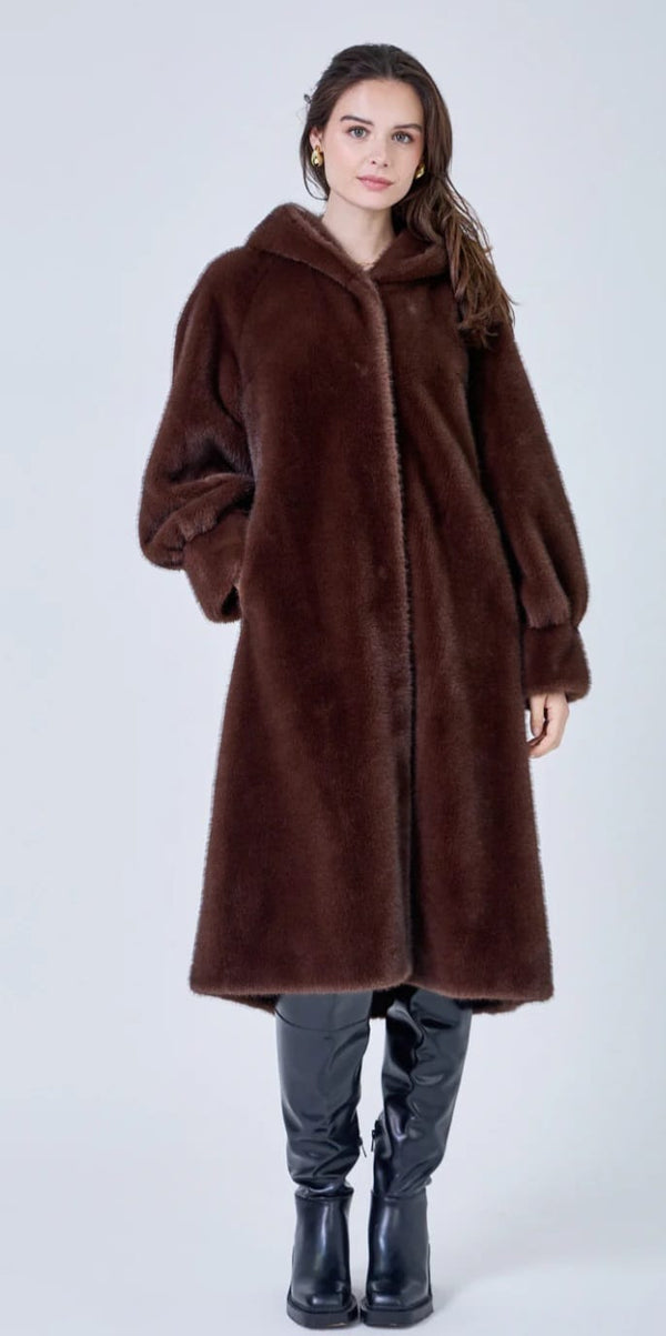 Isabella معطف طويل من الفرو الصناعي بغطاء للرأس