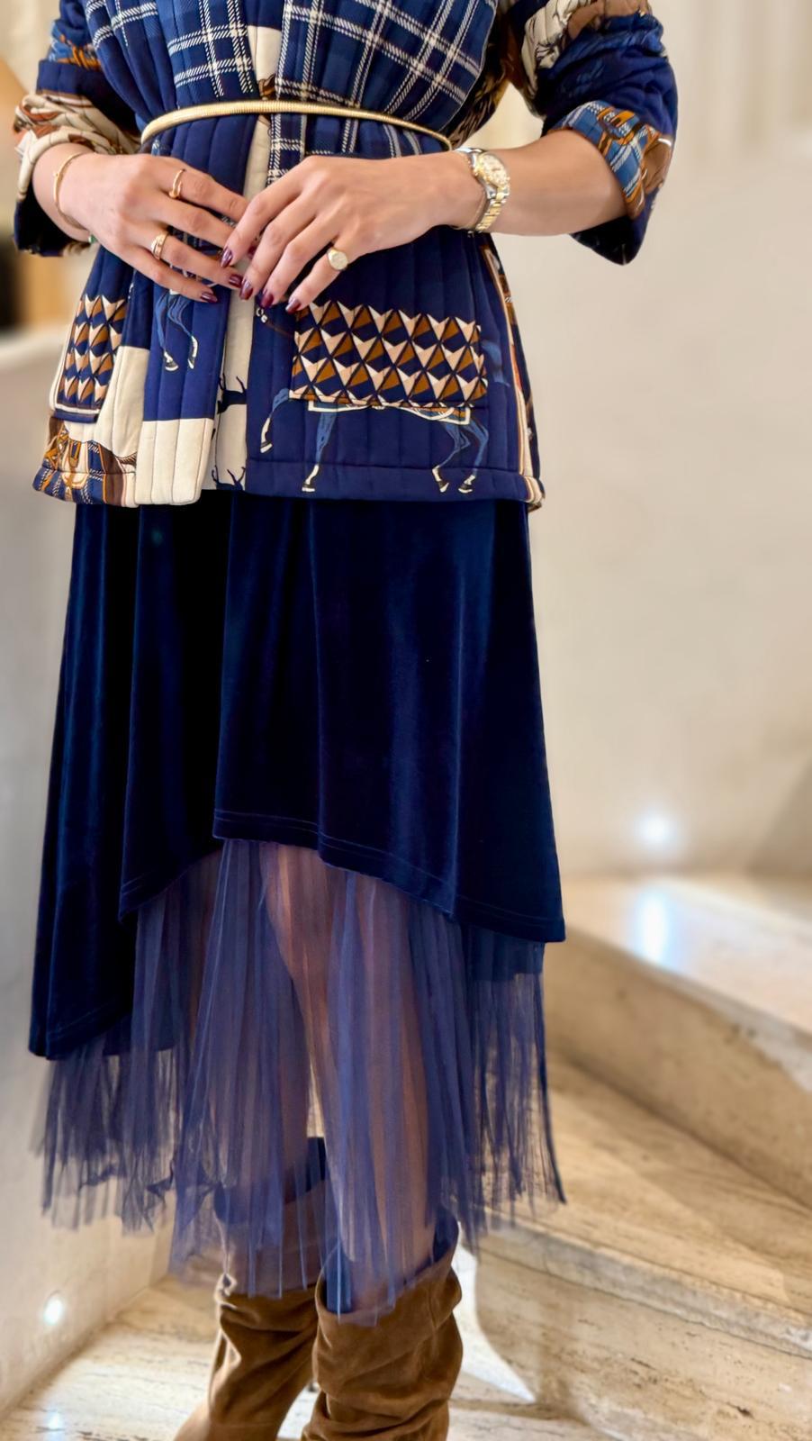 Q37516 Asymmetrical Velvet Skirt