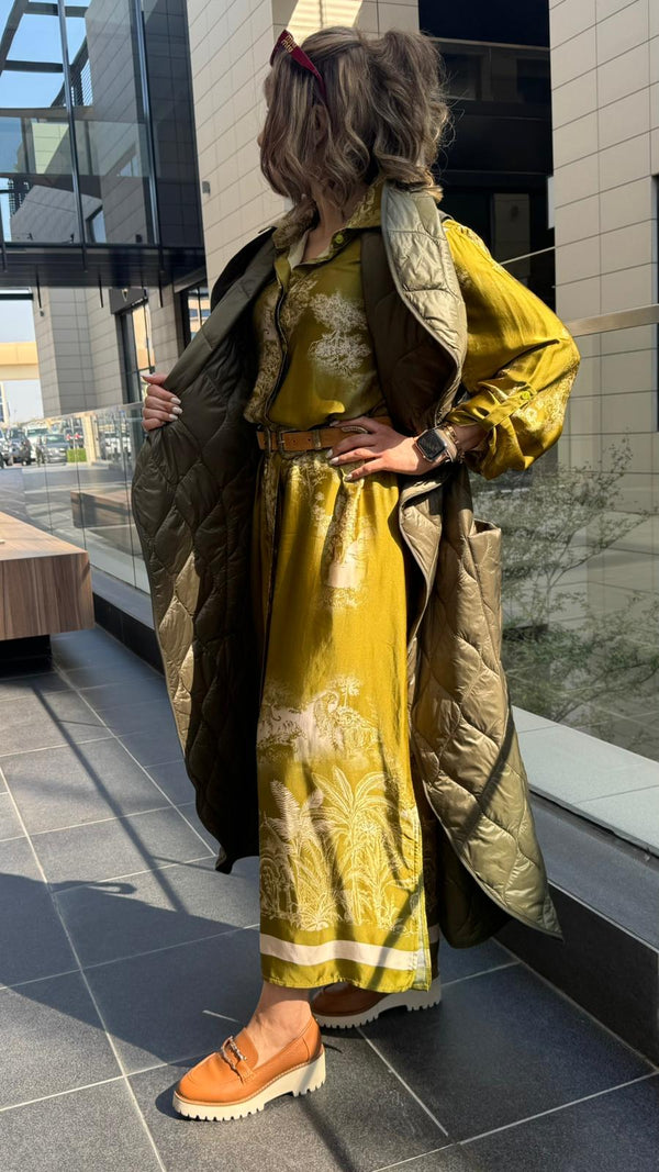 8401.3024 Wide Collared Puffer Vest سترة منتفخة ذات ياقة واسعة