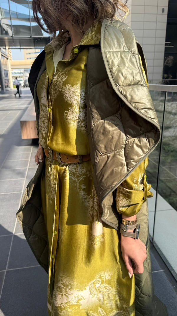 8401.3024 Wide Collared Puffer Vest سترة منتفخة ذات ياقة واسعة