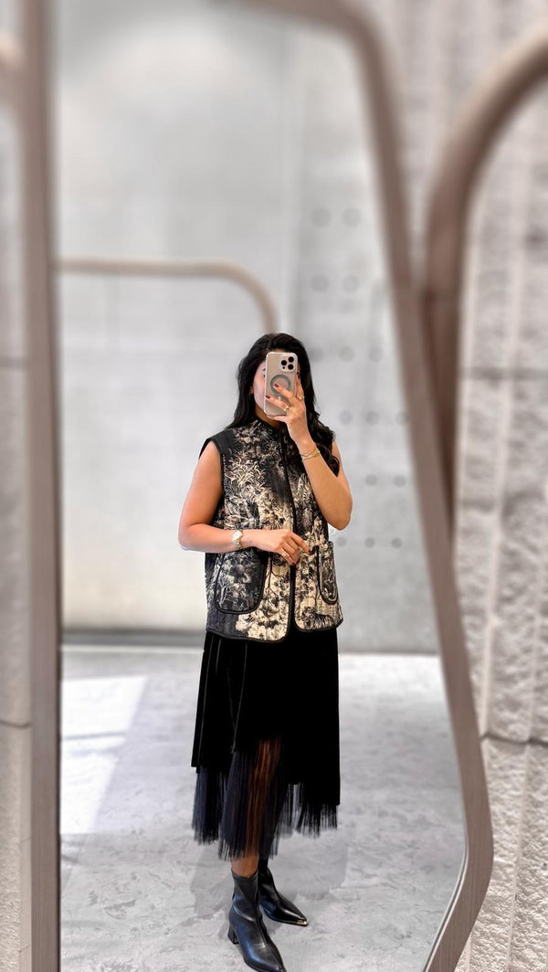 Q37516  Velvet Skirt تنورة مخملية