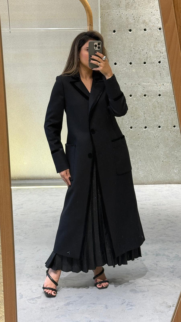 32934 Straight Cut Long Coat معطف طويل بقصة مستقيمة