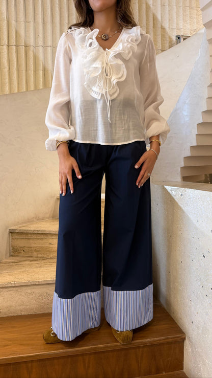 6207004 Pleated Ruffled Collared Top بلوزة شفافة مكشكشة بياقة مطوية - Brown Loft