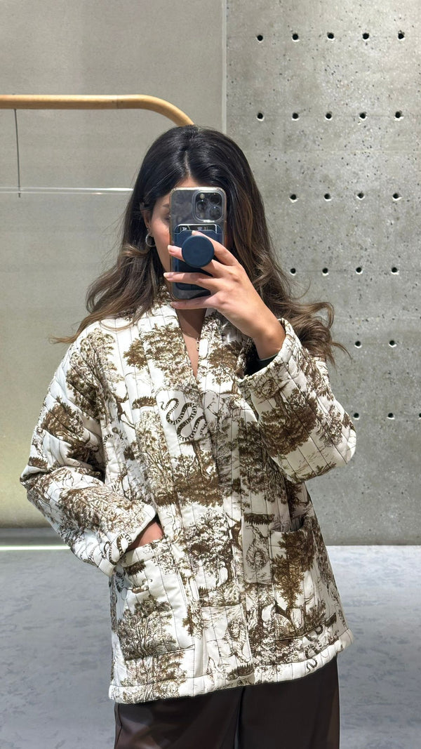 KD7280-8 Quilted Safari Printed Jacket سترة مبطنة مطبوعة بنقشة سفاري