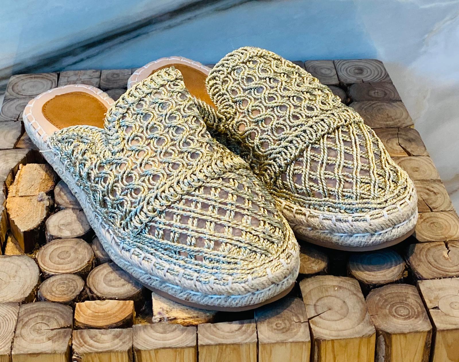 53-9599 Woven Knitted Flat Espadrille with Closed Toe - Brown Loft