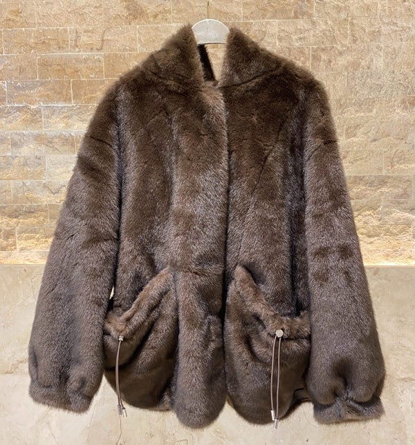 Selena - Faux Fur Hooded Coat معطف بغطاء رأس من الفرو الصناعي