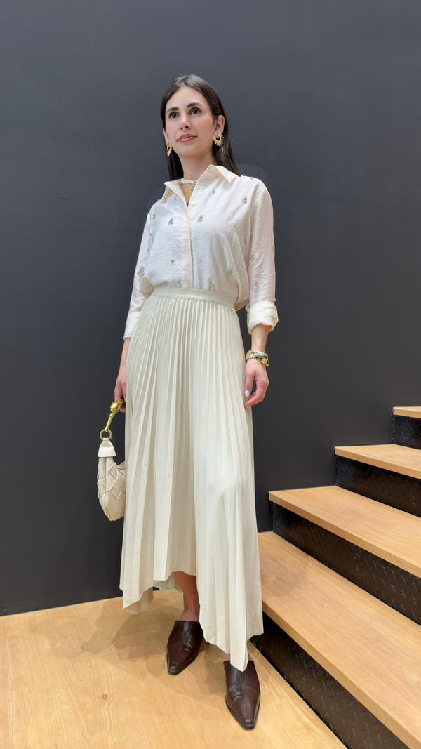 بلوزة واسعة بأزرار على الصدر MS2615019