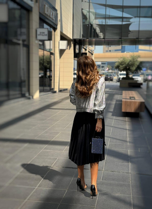 COB0S6021 (Glitter Pleated Skirt) تنورة مطوية بريق