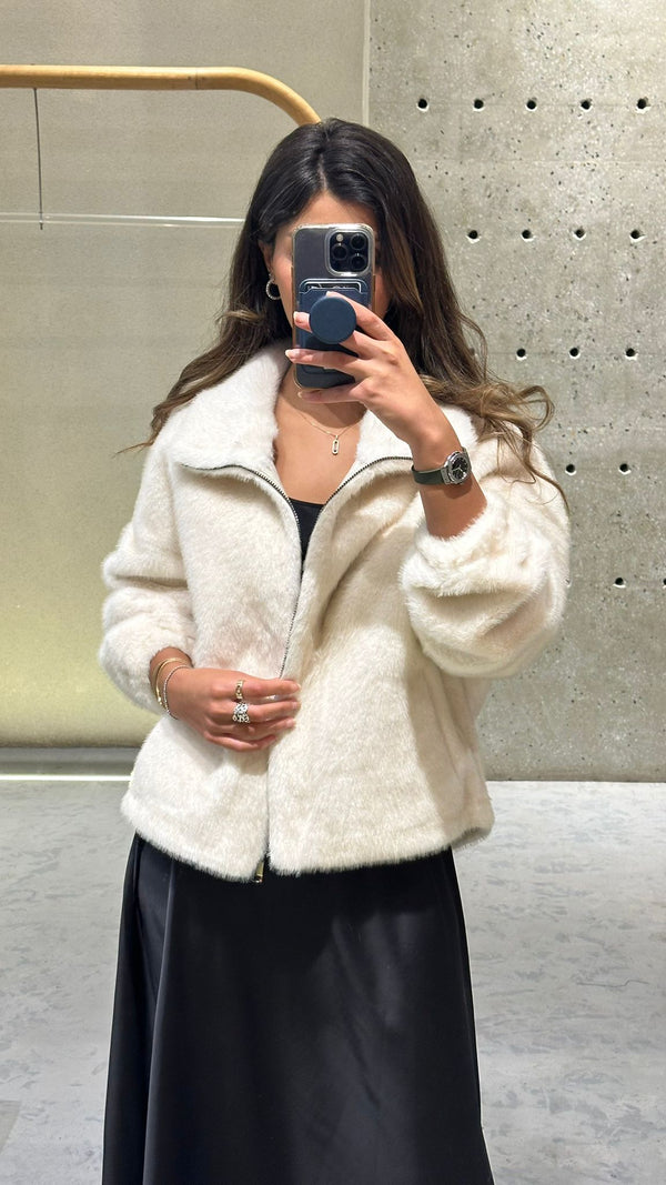 Melia سترة من الفرو الصناعي بسحاب وياقة عالية