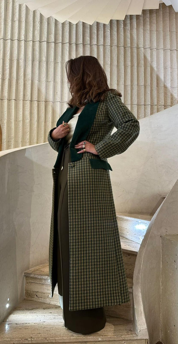 Gaspari معطف منقوش من المخمل بياقة مربعة