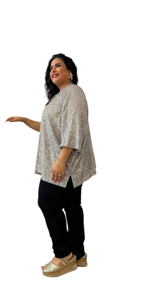 8201. 3033 (Oversized Sequins Shirt)قميص كبير بالترتر