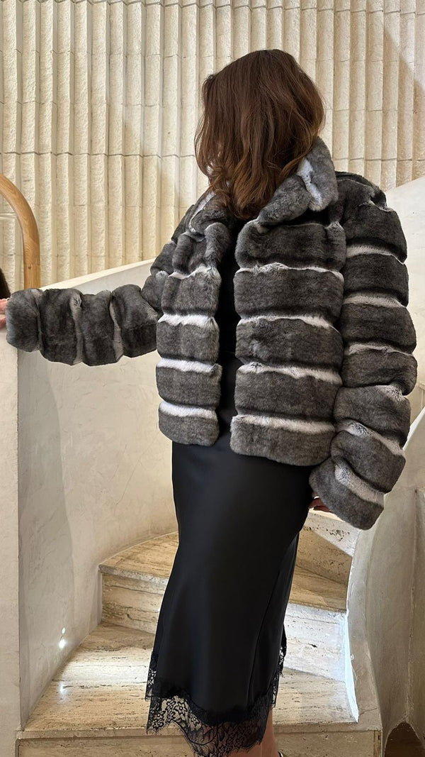 Bianca سترة من الفرو الصناعي على طراز شينشيلا