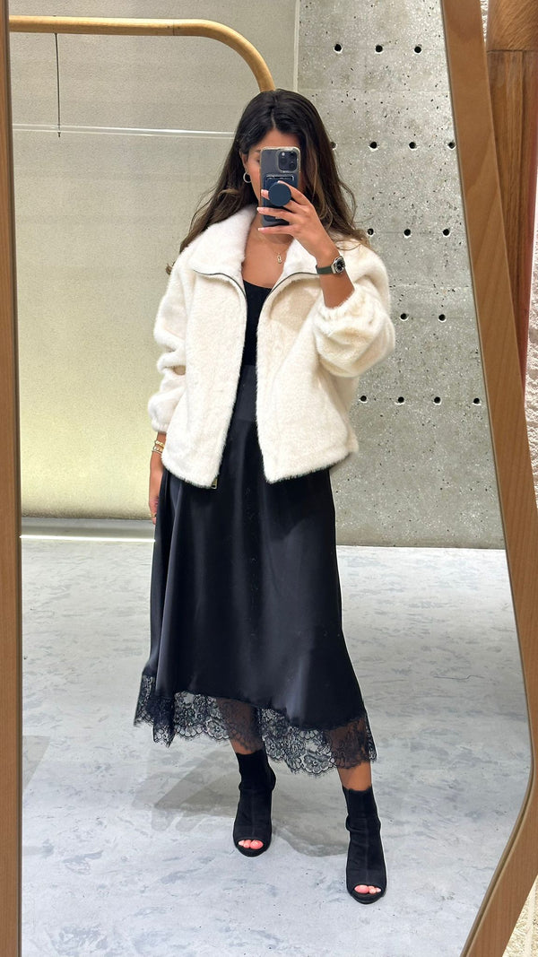 Melia سترة من الفرو الصناعي بسحاب وياقة عالية