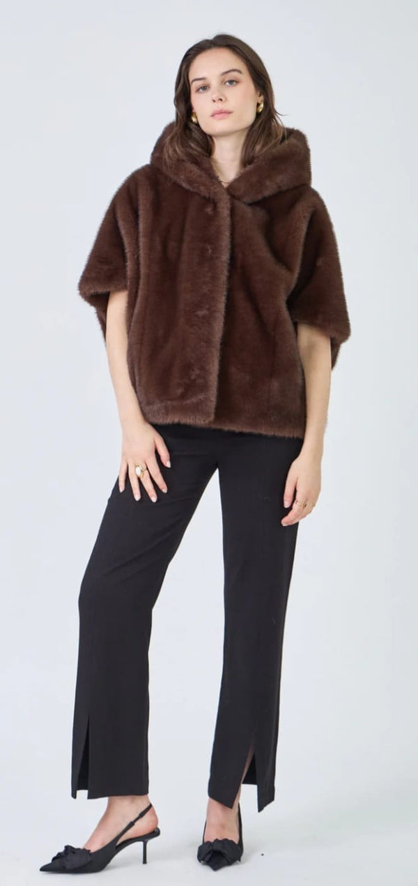 Leonie سترة من الفرو الصناعي بغطاء للرأس