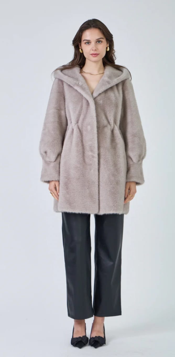 Lisa - Faux Fur Long Coat - Brown Loft
