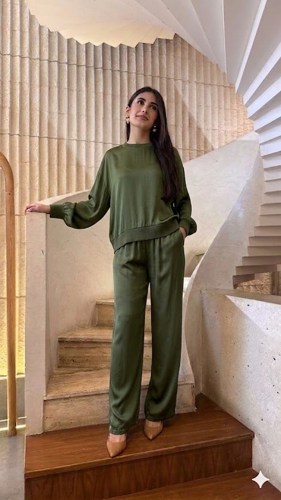Oversized Satin Top – DB13993VS - Brown Loft