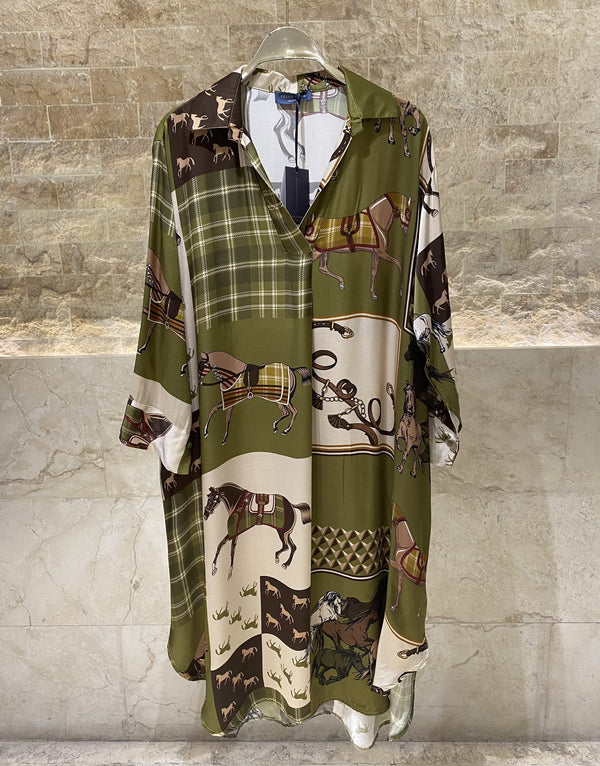 KD6120VS-30 Horse Print Satin Dress فستان ساتان بطبعة حصان