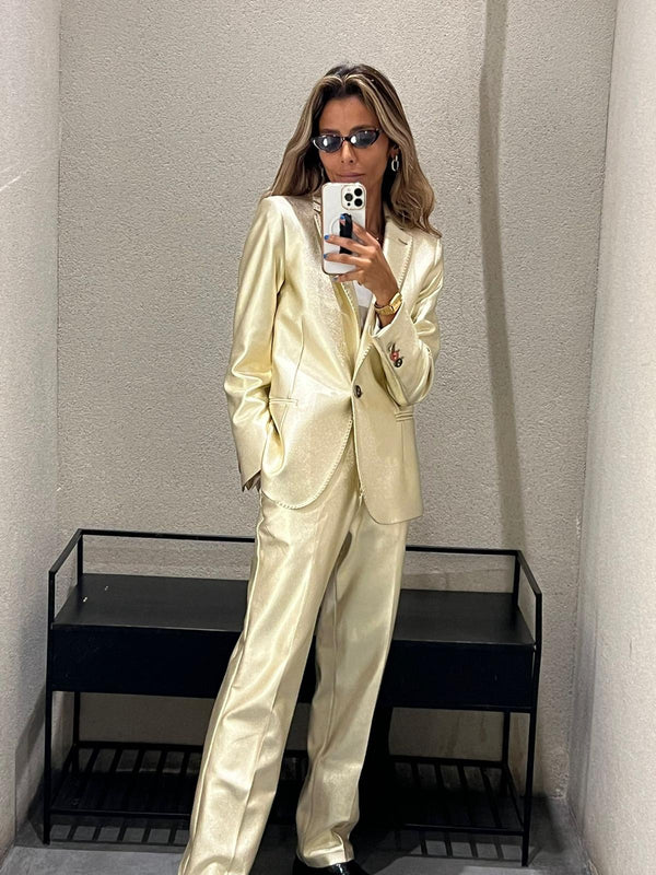 32644/32648 جاكيت لامع كلاسيكي بياقة مدببة وبنطلون مستقيم بطول الكاحل