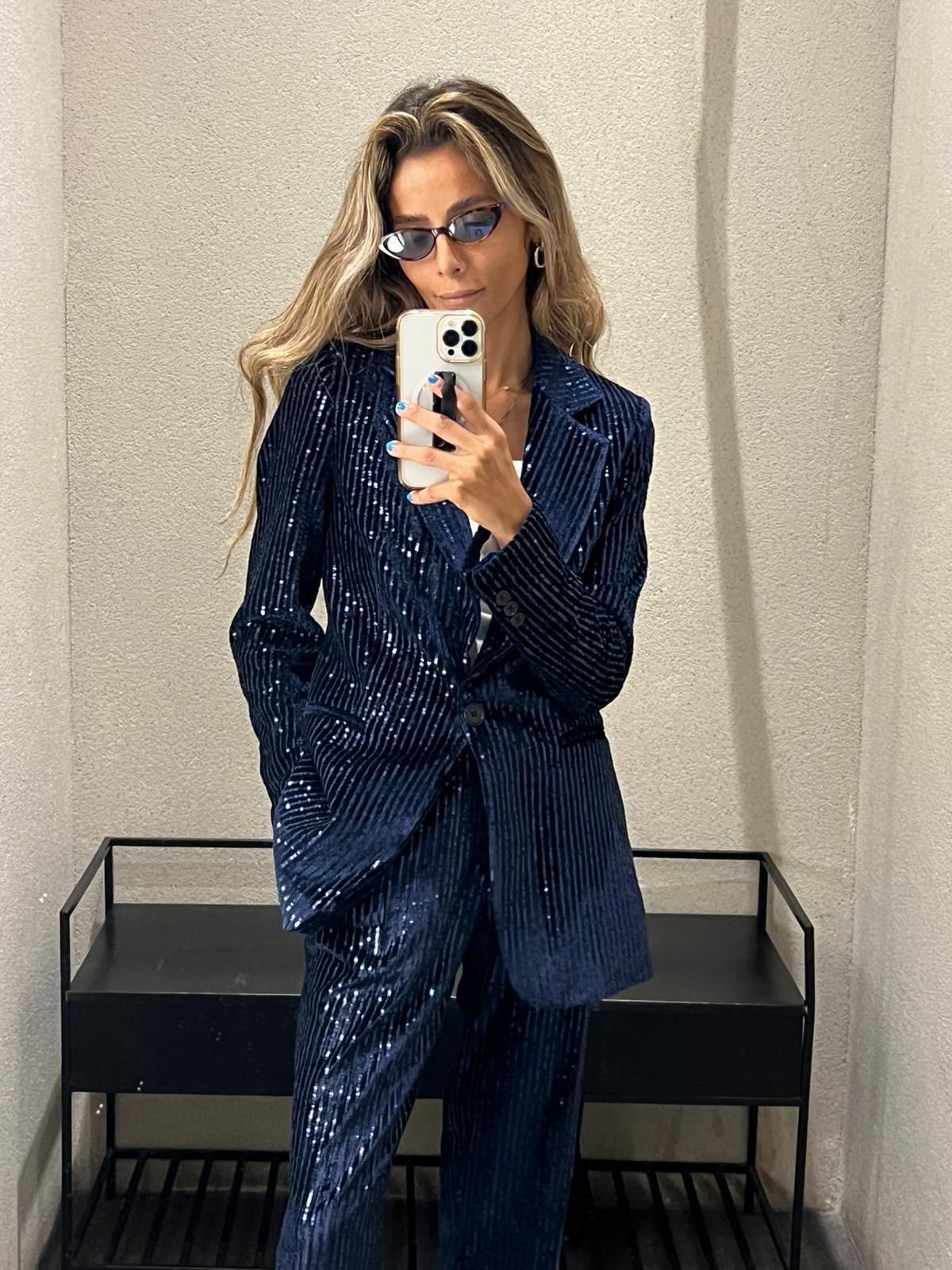 32636/32642 Velvet Jacket with Sequins and Straight Leg Velvet Pants - Brown Loft
