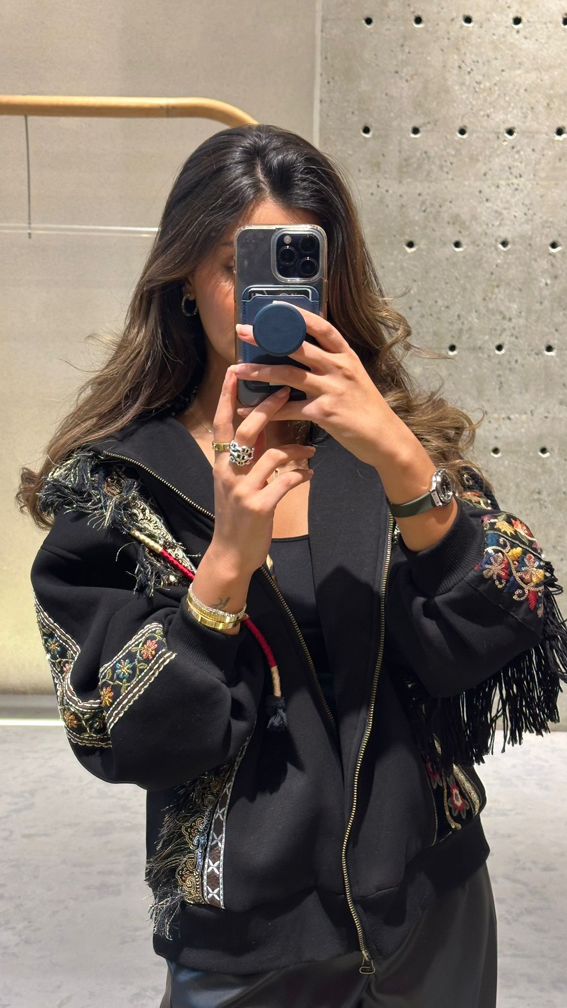 سترة رياضية بغطاء رأس وسحاب 35439