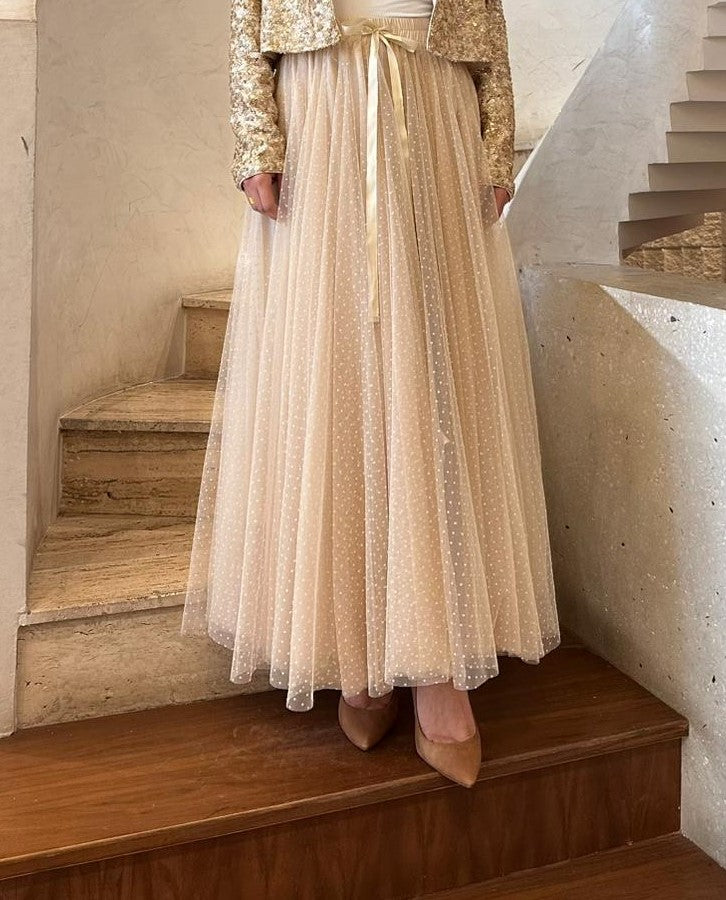 08077-3 White Dot Long Tulle Skirt تنورة تول طويلة