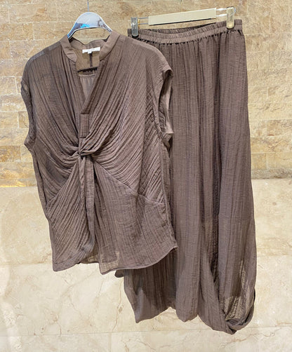 Crinkled Texture Sleeveless Top and Skirt Set 26S-1019/7020 - Brown Loft