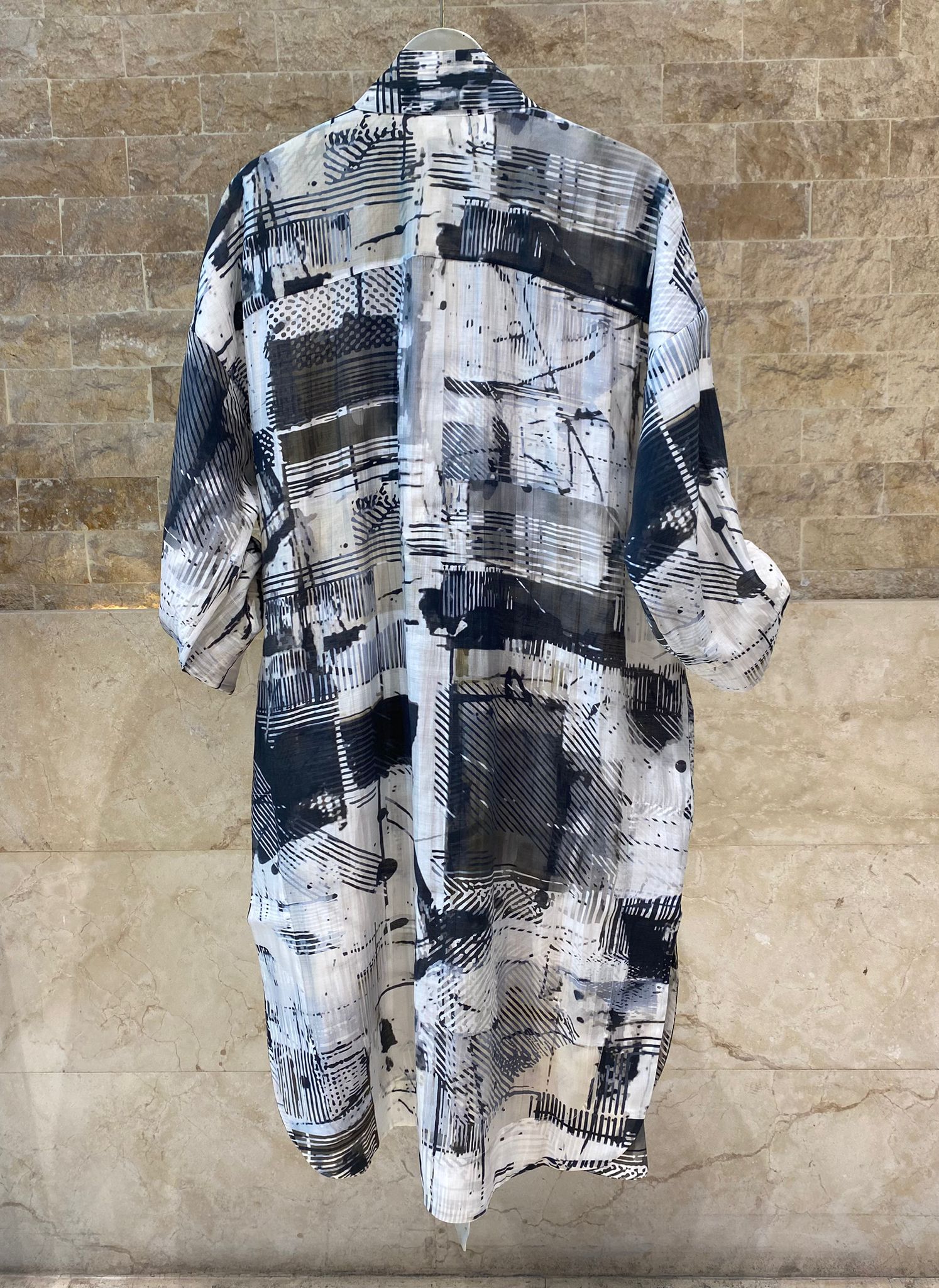 Monochrome Printed Long Kimono 26SS-BZ1112 - Brown Loft