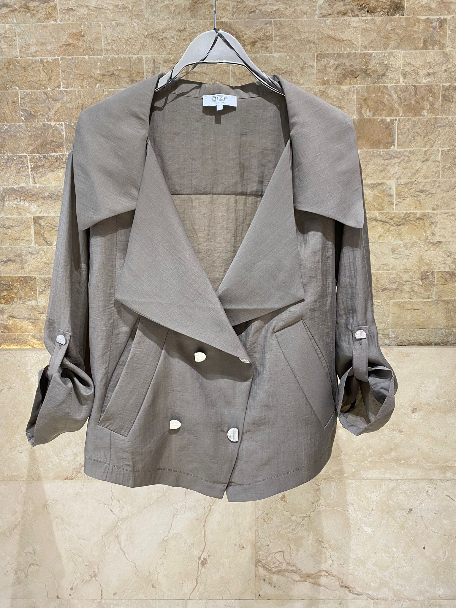 26SS-BC5098/7064 Wide Lapel Cropped Tencel Jacket &amp; Pants Set - Brown Loft