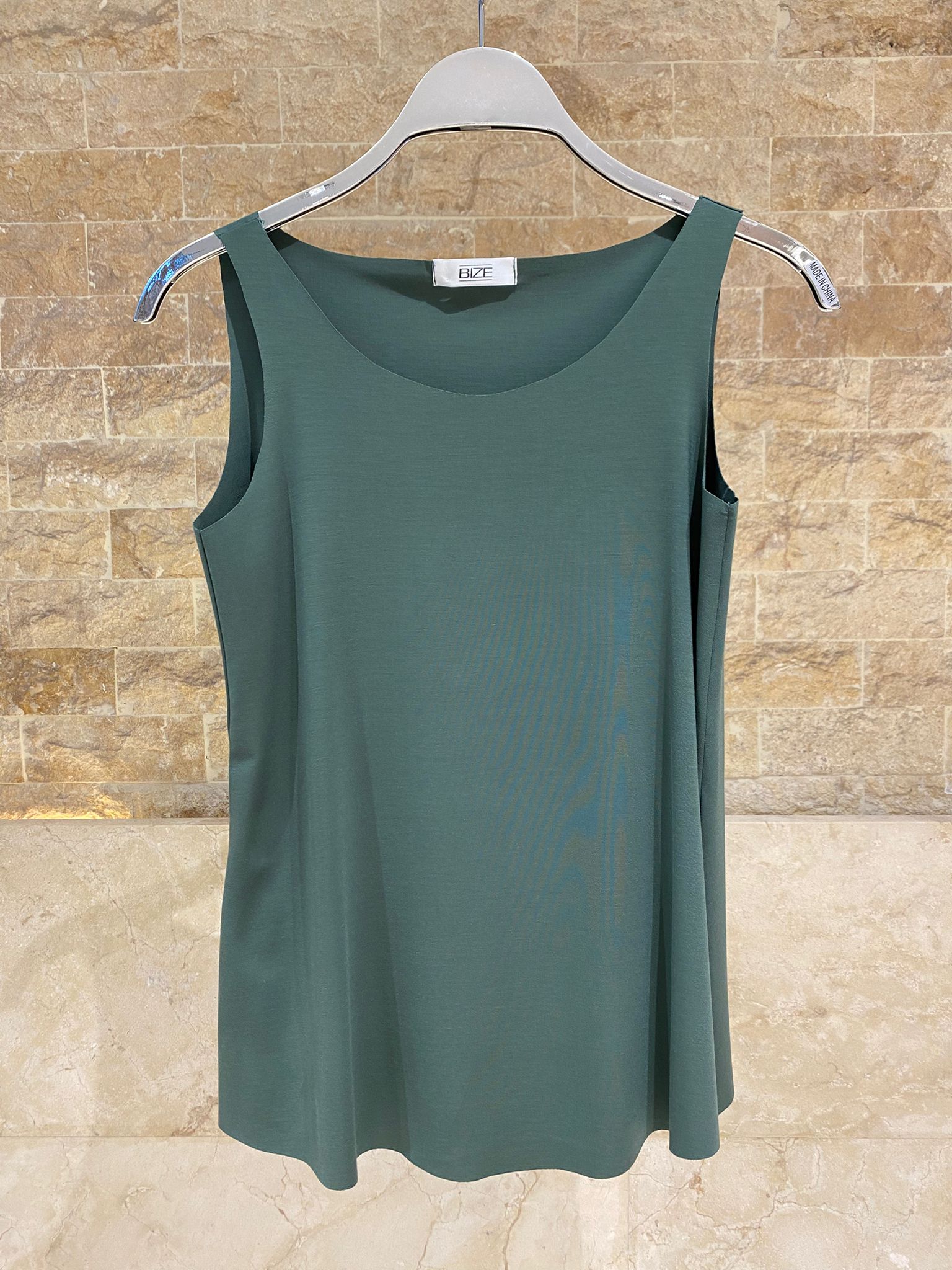 26SS-BZ892 Sleeveless Tank Top - Brown Loft