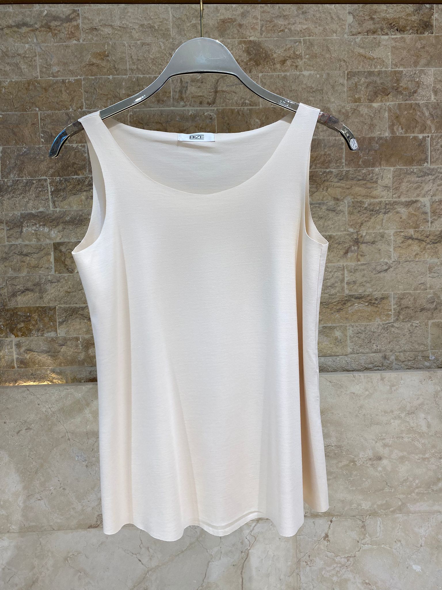 26SS-BZ892 Sleeveless Tank Top - Brown Loft