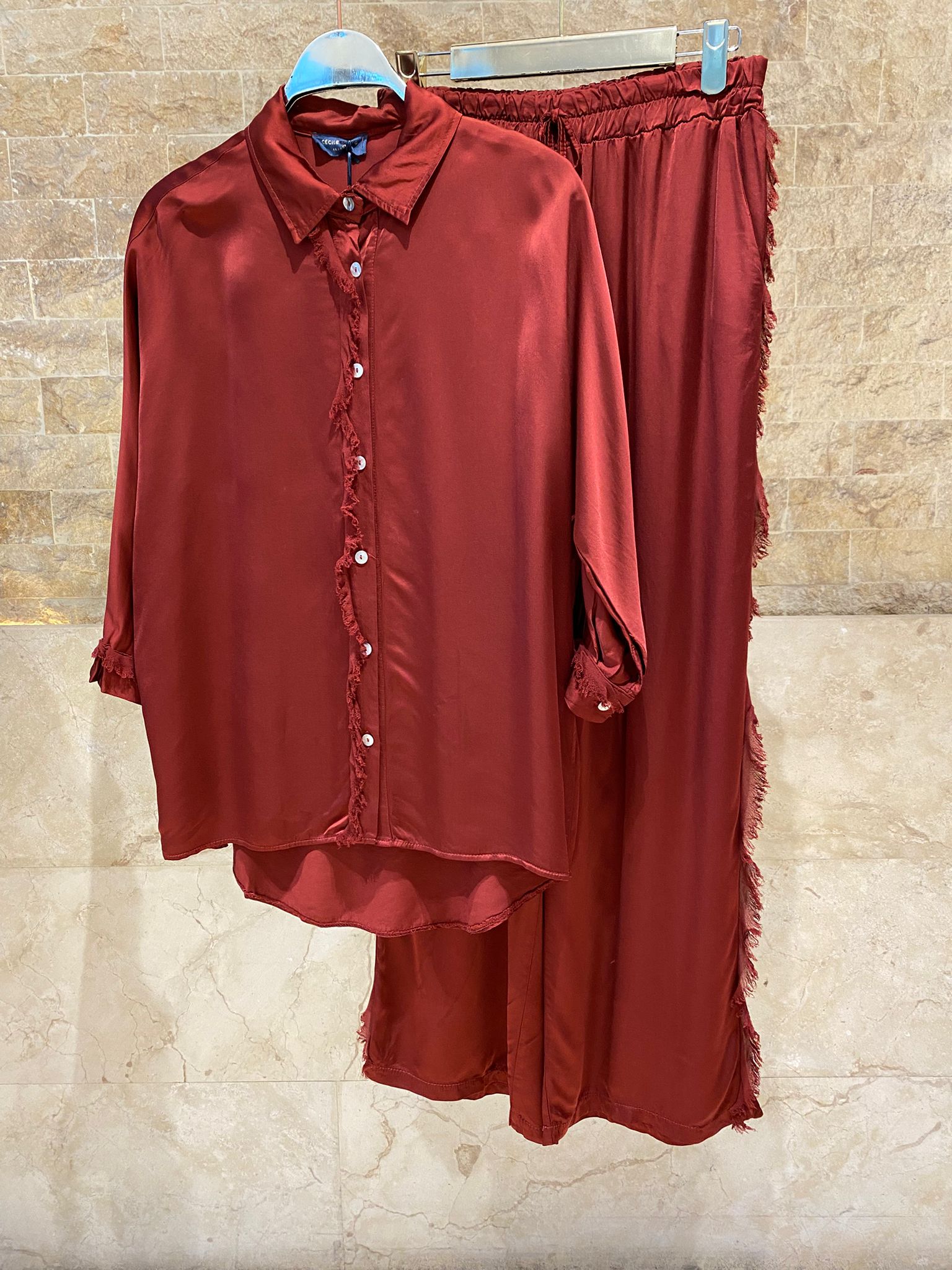 KD8607/05VS Satin Shirt and Pants قميص وبنطال من الساتان - Brown Loft