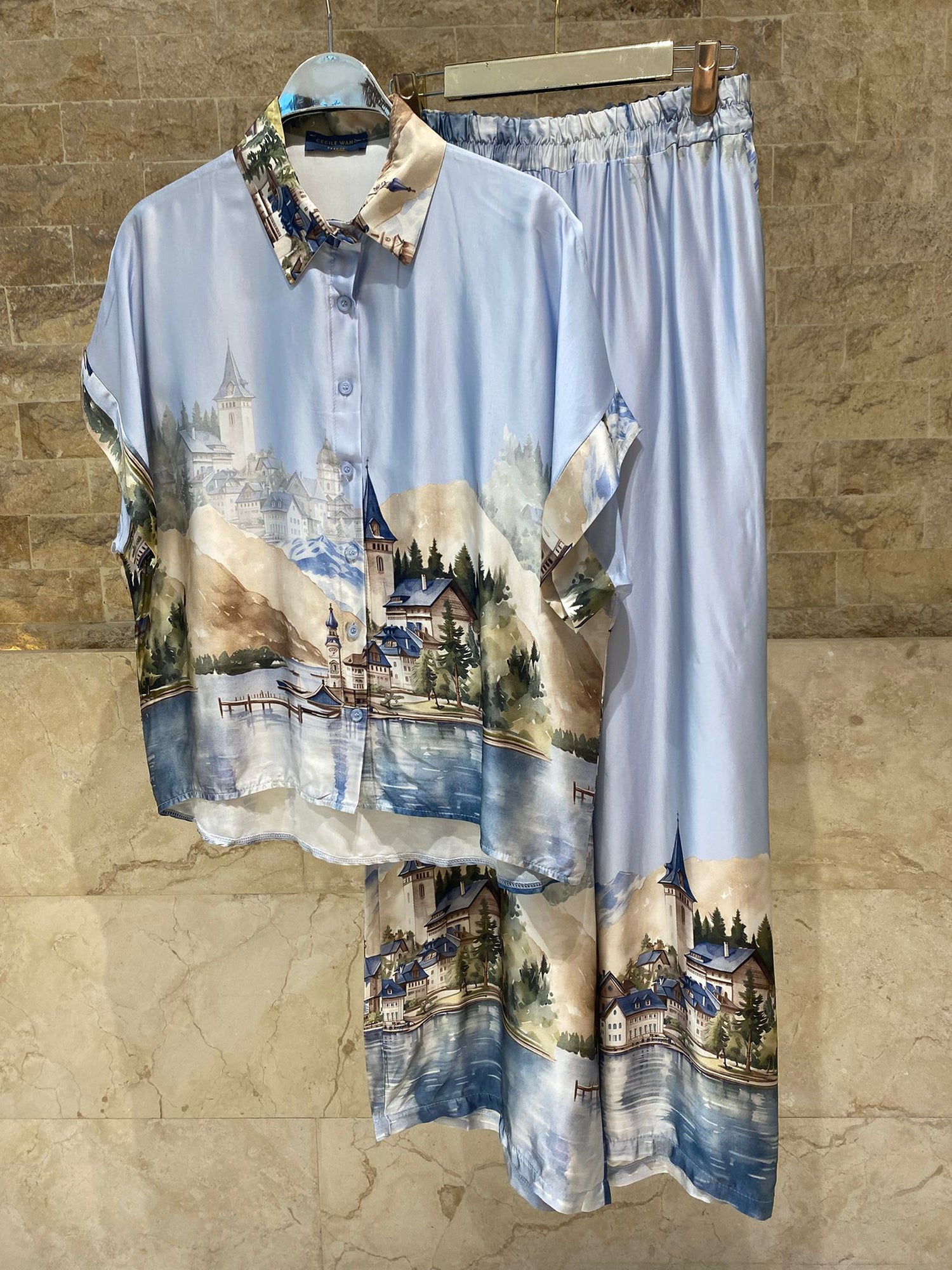 KD9157/37VS-32 Landscape Printed Satin Shirt and Pants