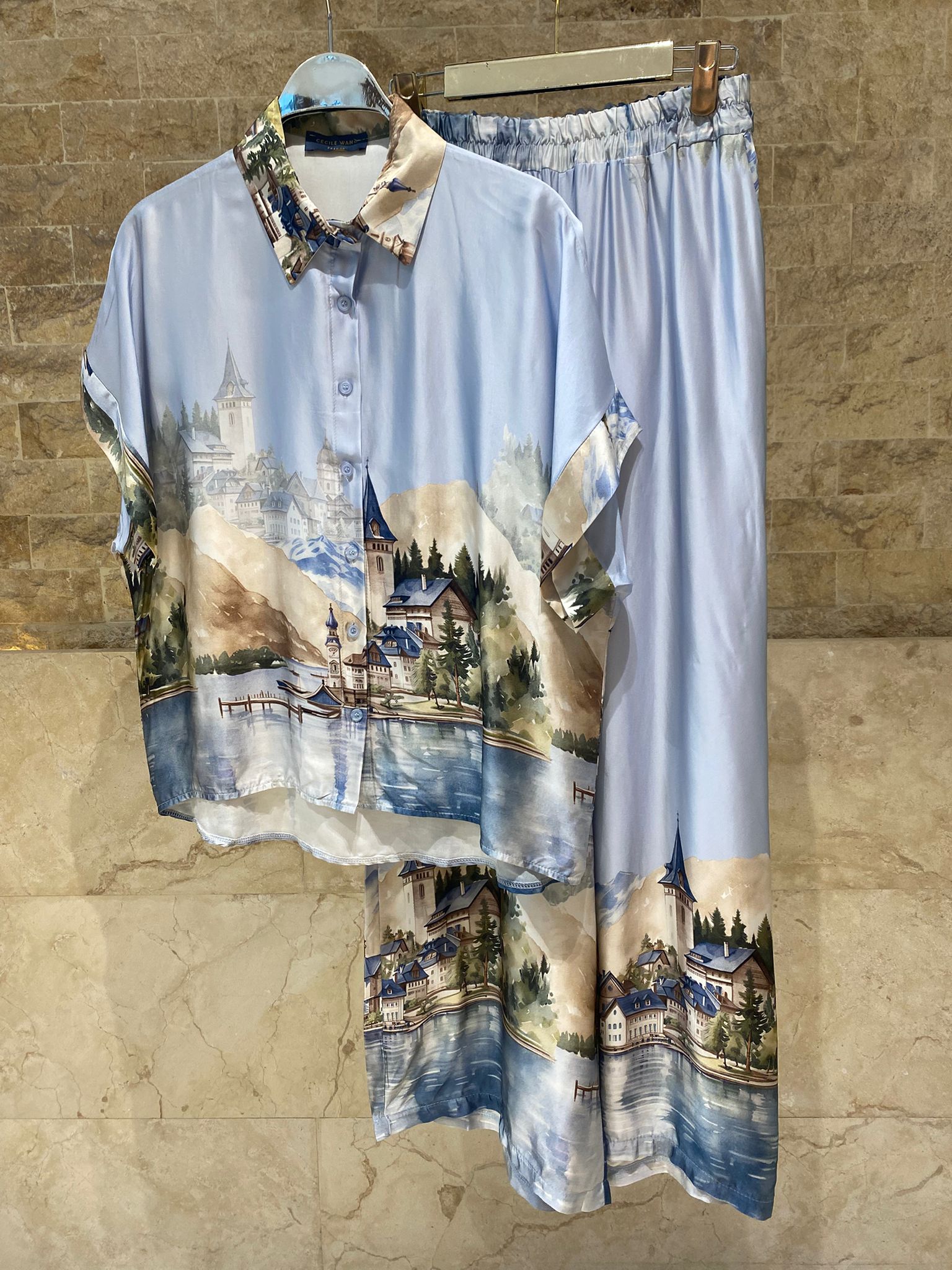 KD9157/37VS-32 Landscape Printed Satin Shirt and Pants