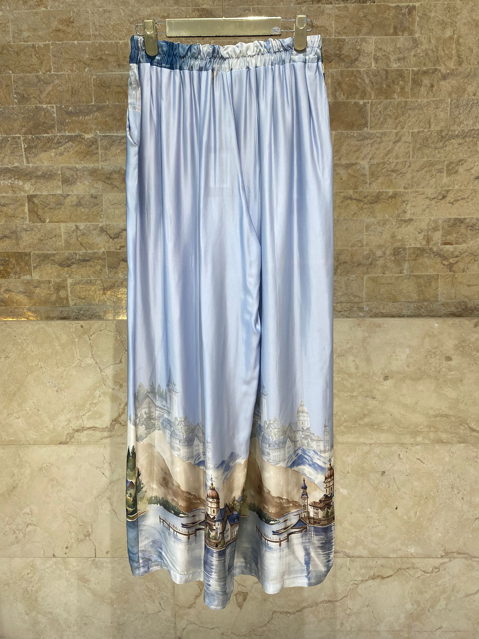 KD9157/37VS-32 Landscape Printed Satin Shirt and Pants