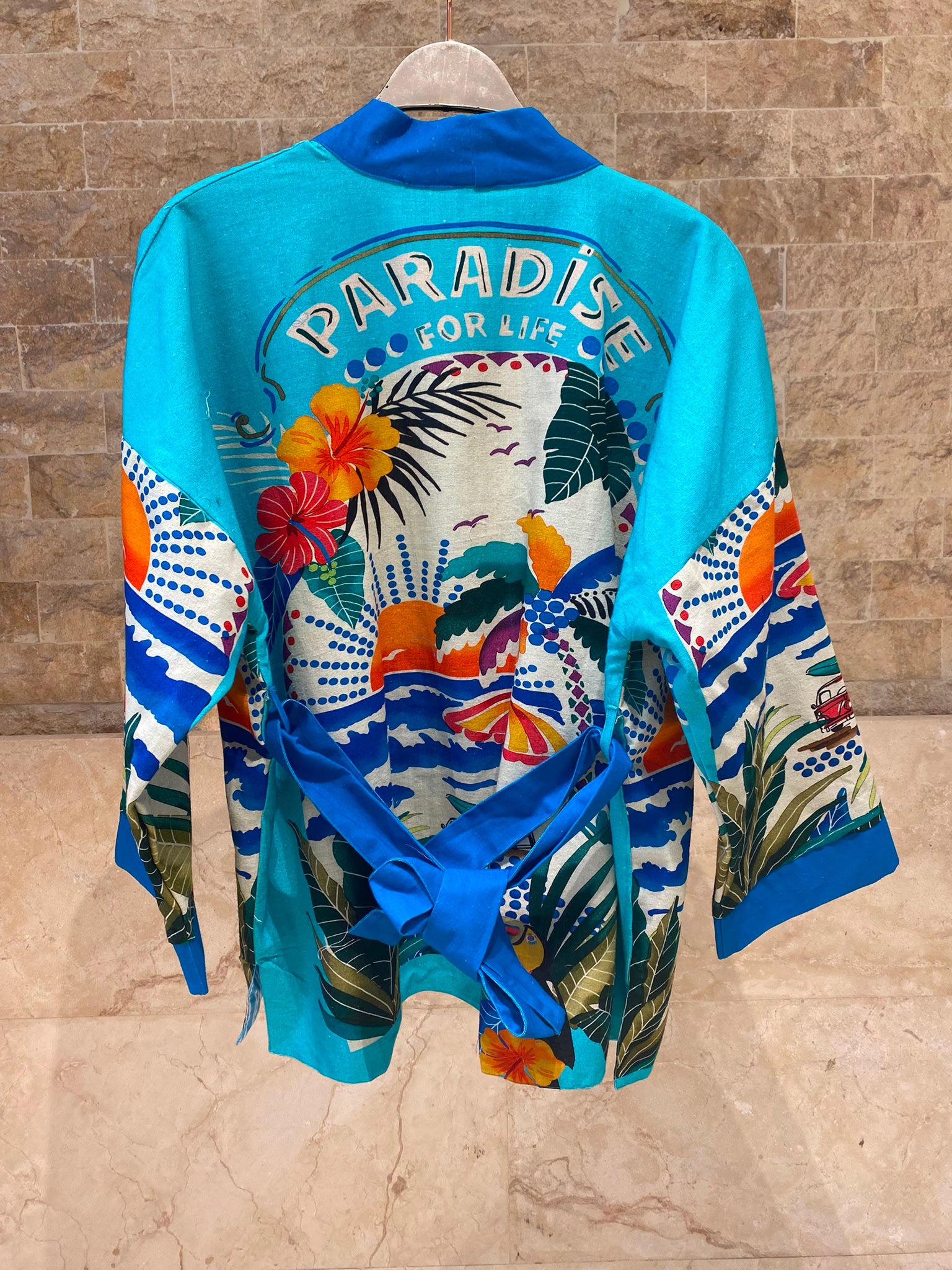 67995 Paradise Printed Belted Kimono كيمونو بحزام مطبوع عليه نقشة الجنة
