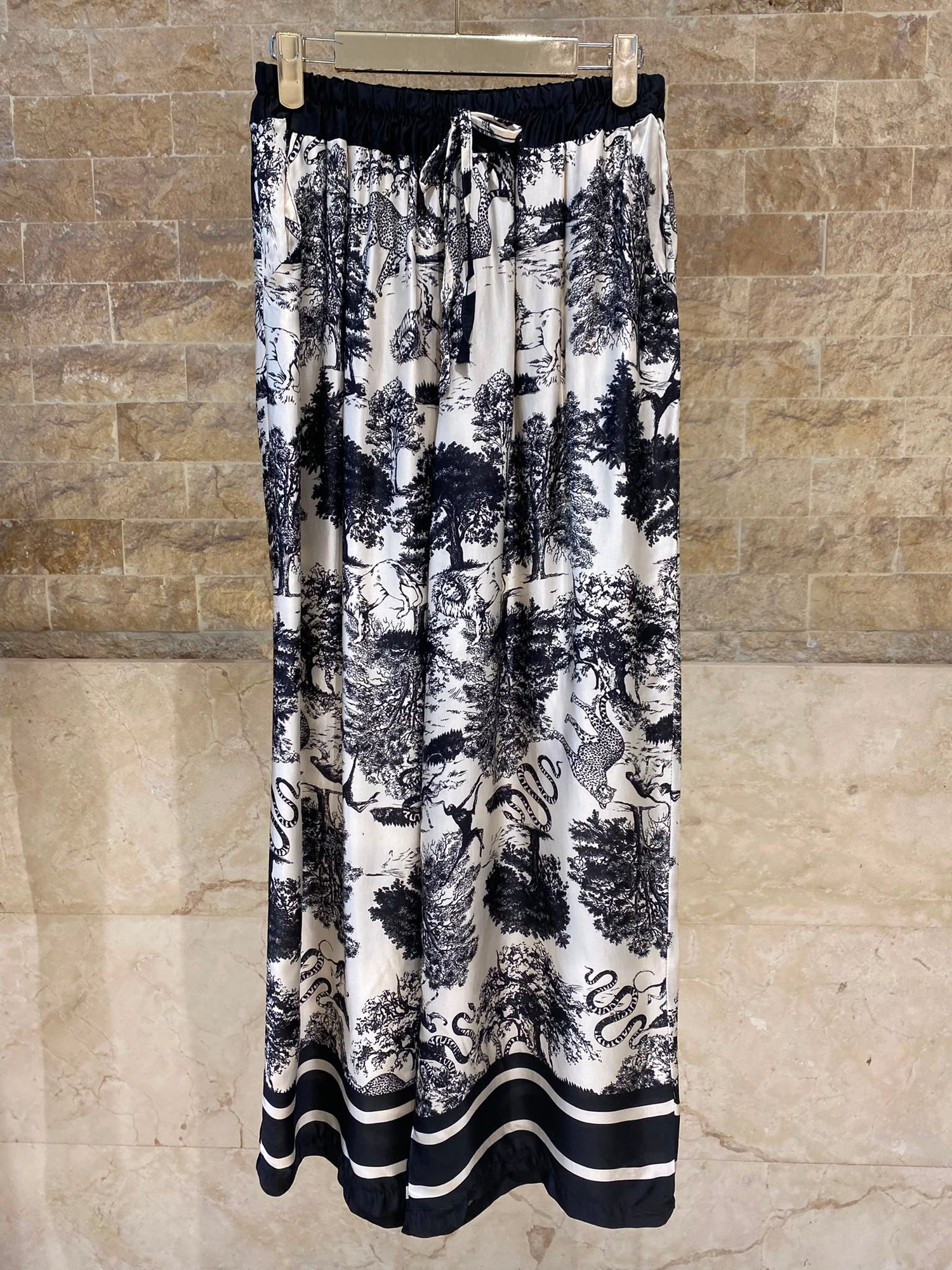Toile de Jouy Print Satin Top and Pants Set KD7607/6637-2