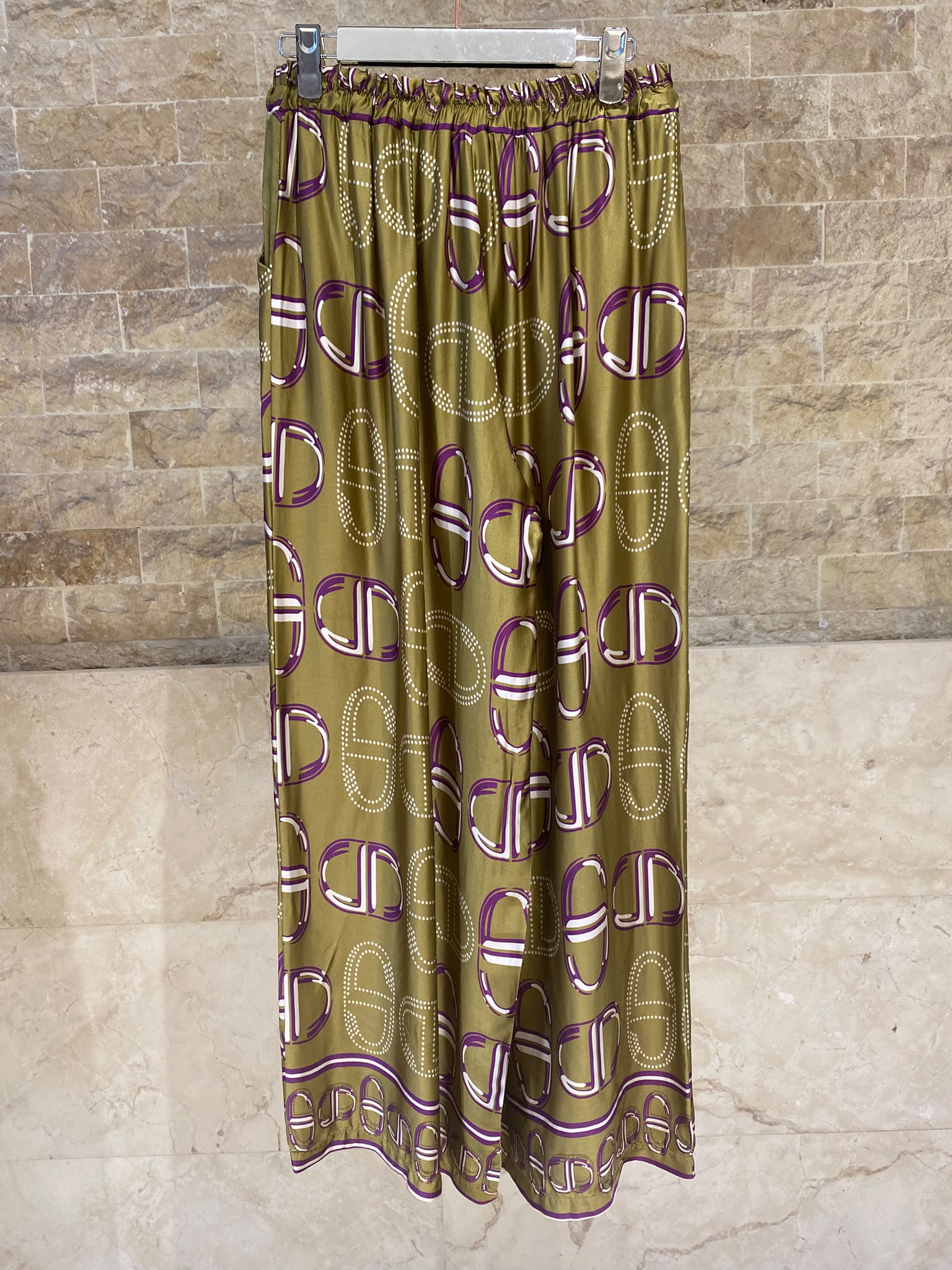 KD7365/6637VS-43 Chain Link Pattern Satin Shirt and Pants