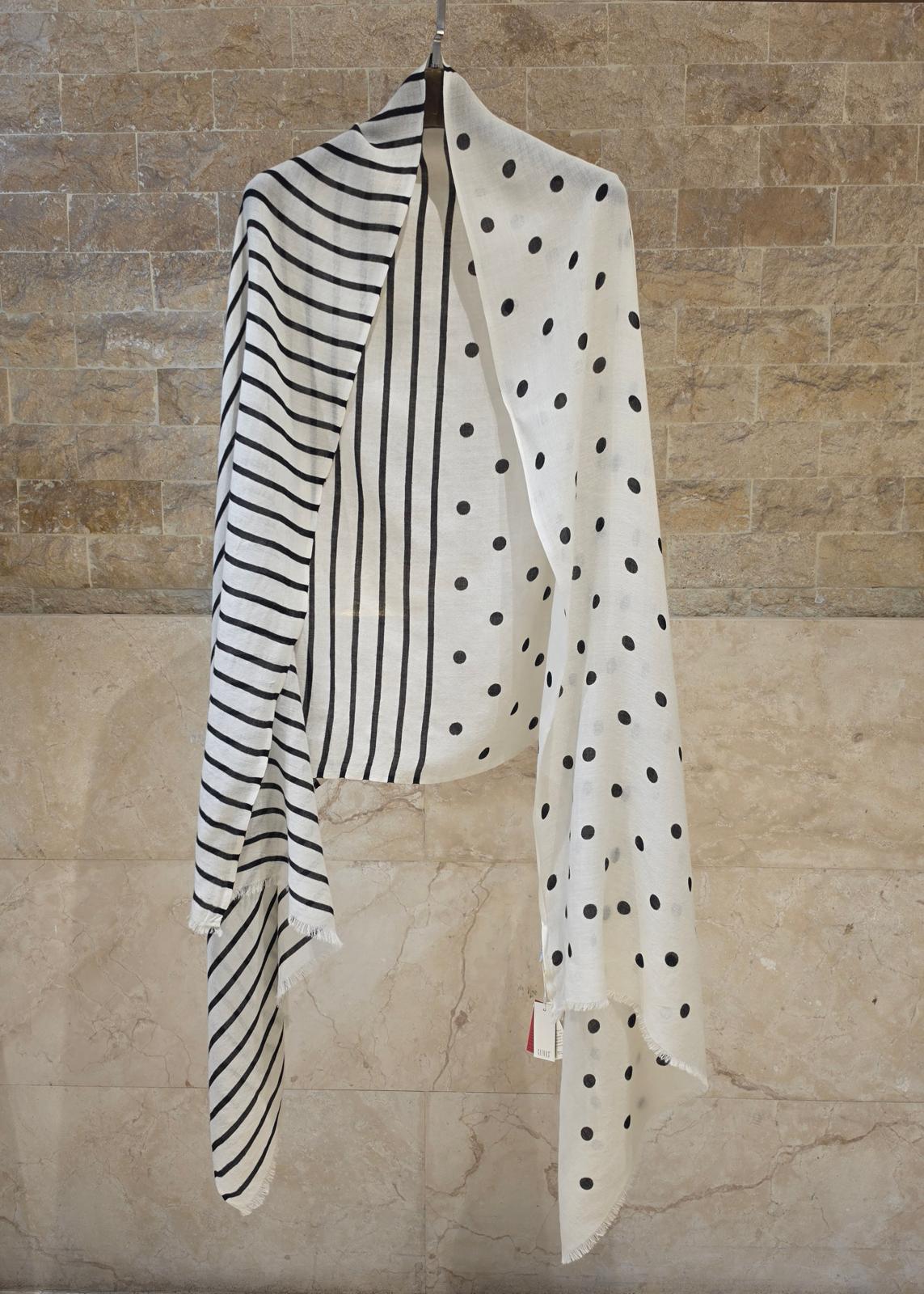 C211039 Stripes and Dots Pattern Scarf
