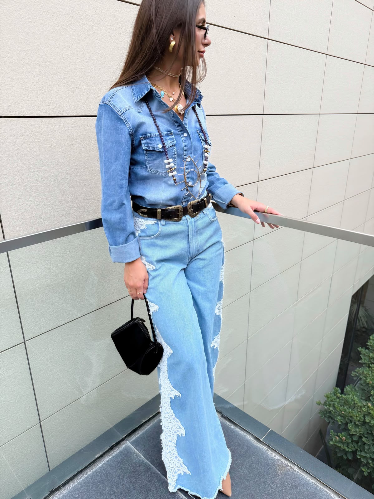 SD9186 Classic Light Wash Denim Shirt