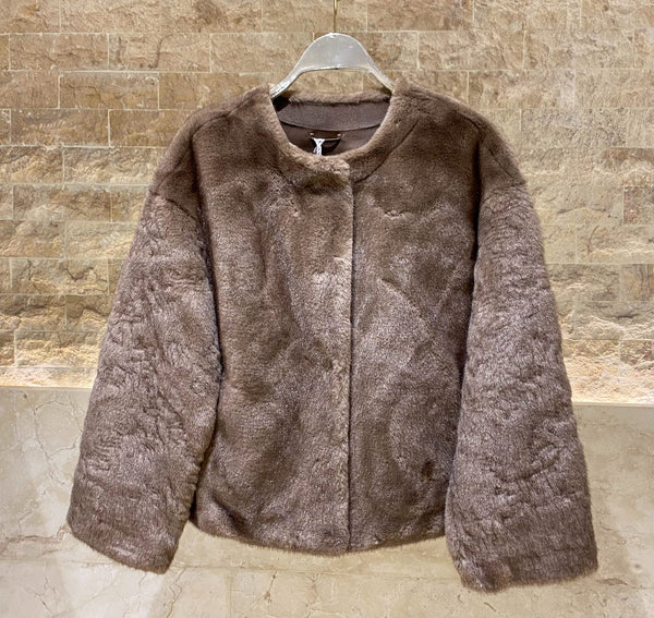 Colette Faux Fur Jacket سترة من الفرو الصناعي