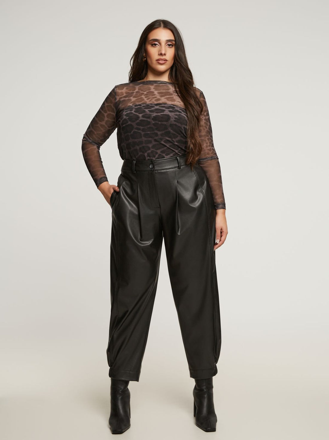 8401.2042 High Waist Faux Leather Pants - Brown Loft