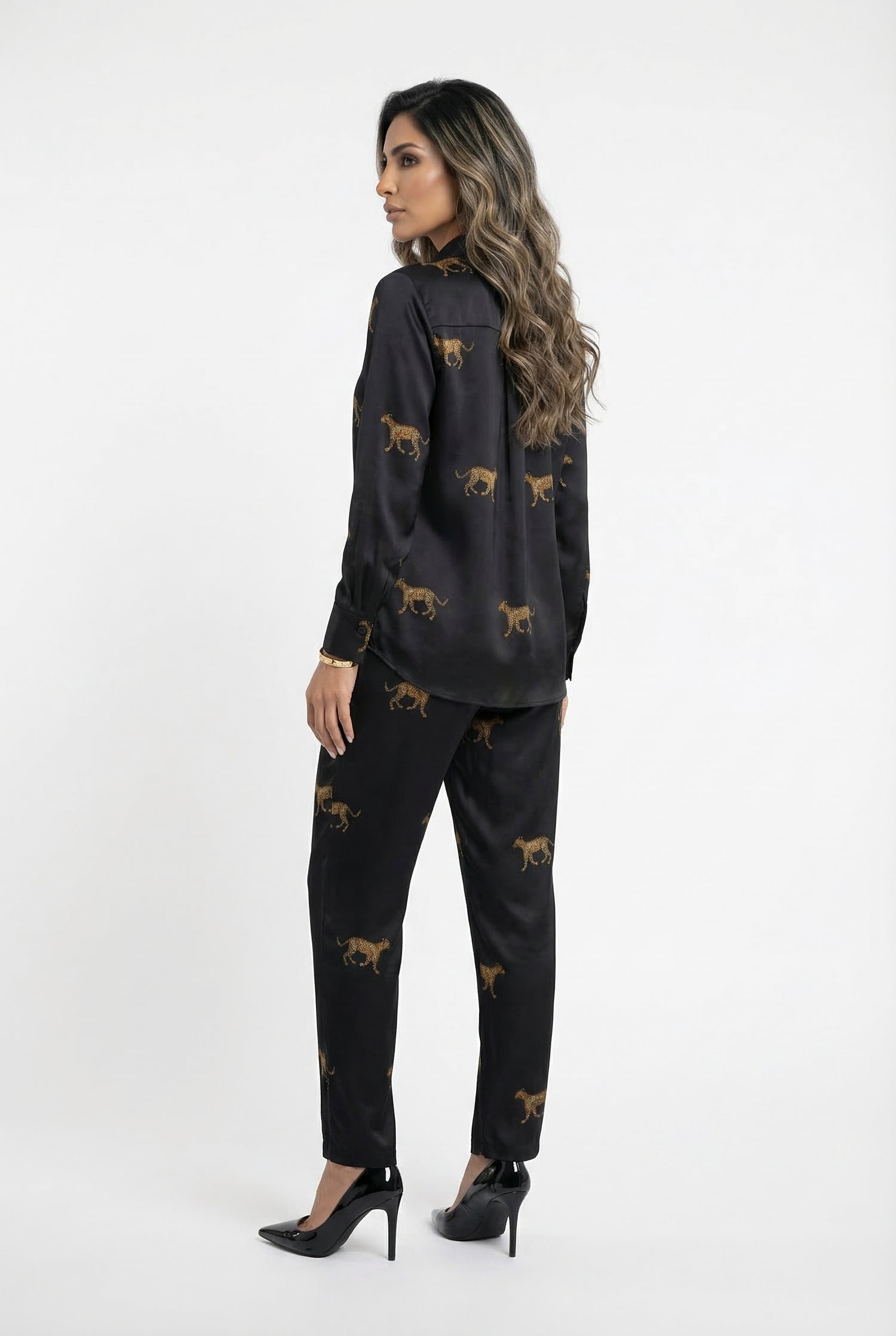 2615051/4022 Satin Leopard Print Shirt and Pants قميص وسروال بطبعة الفهد من الستان - Brown Loft