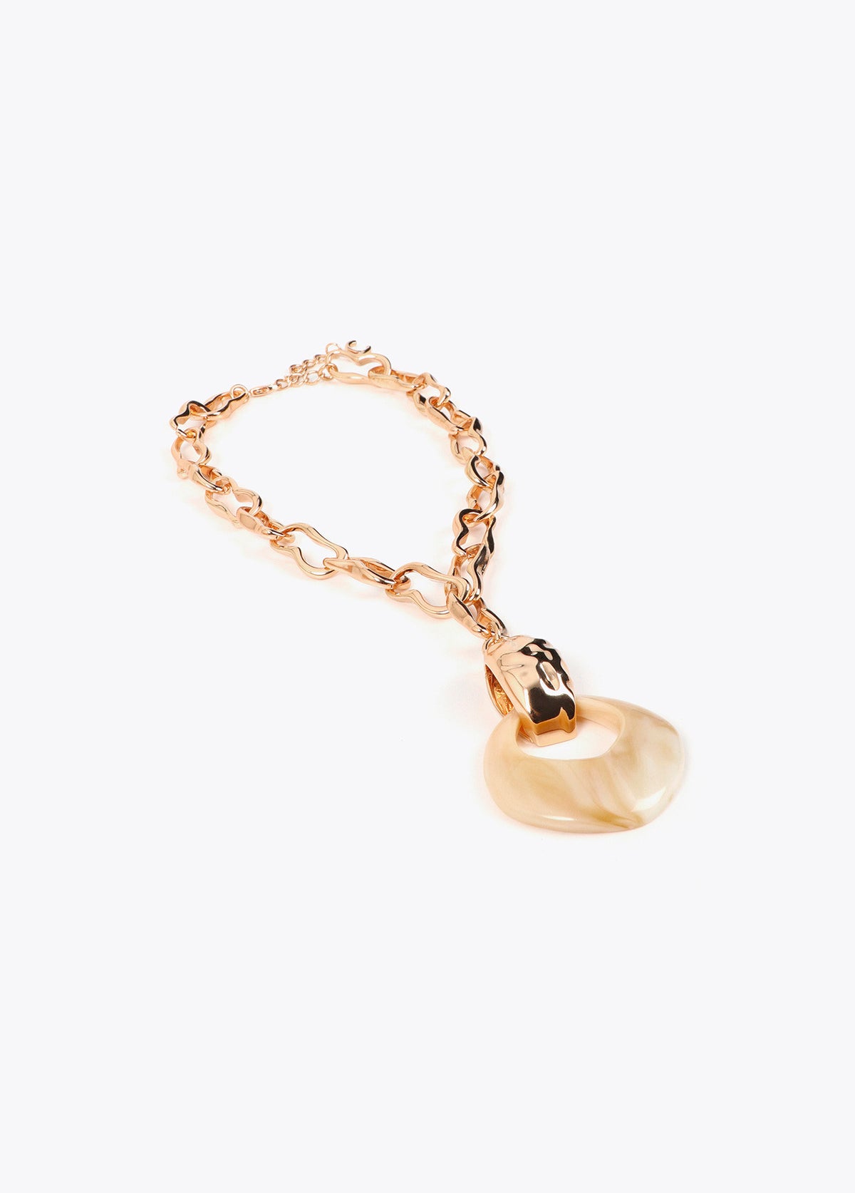 LF2603053 Marbled Resin Pendant Necklace