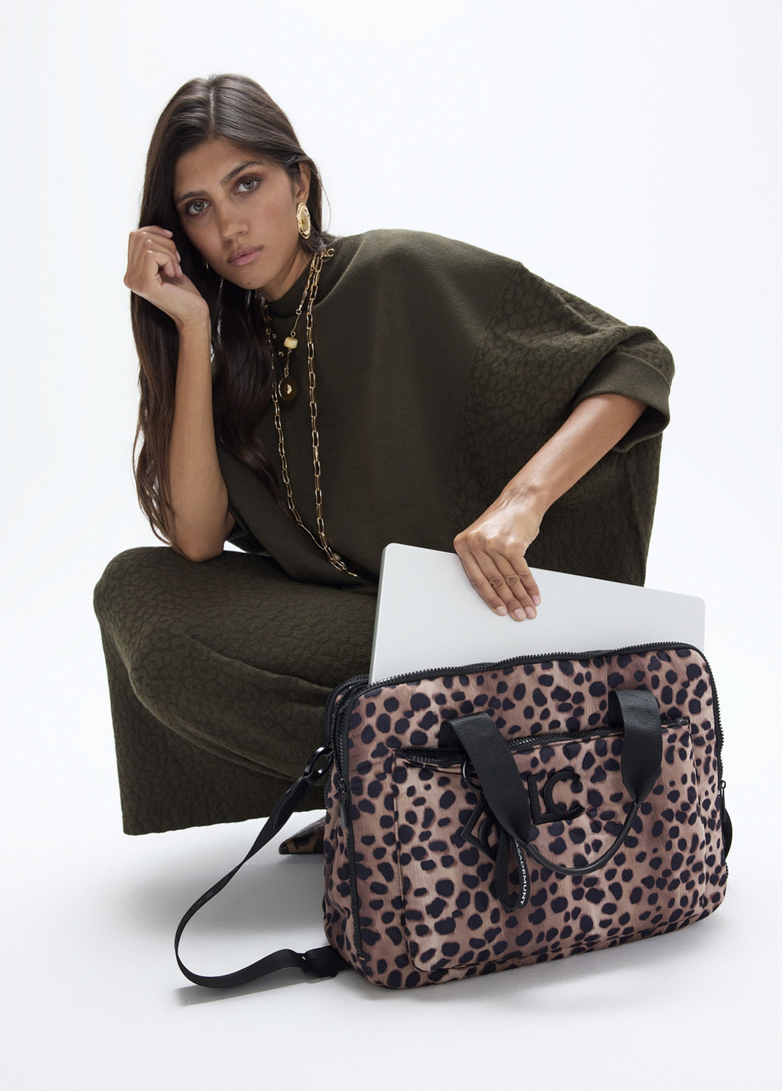 LF2612015 Nylon Laptop Bag with Animal Print