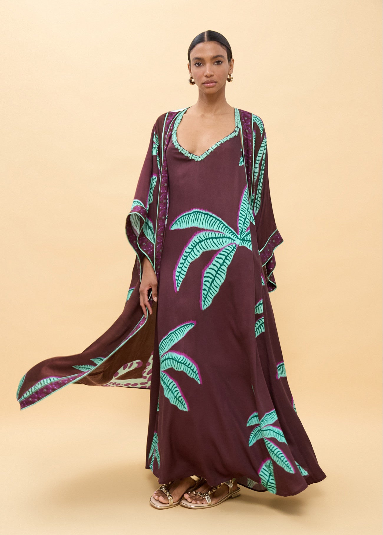 LS2616022/2004 Palm Print Strap Dress and Cardigan فستان بحزام مطبوع بأشكال النخيل وكارديغان - Brown Loft