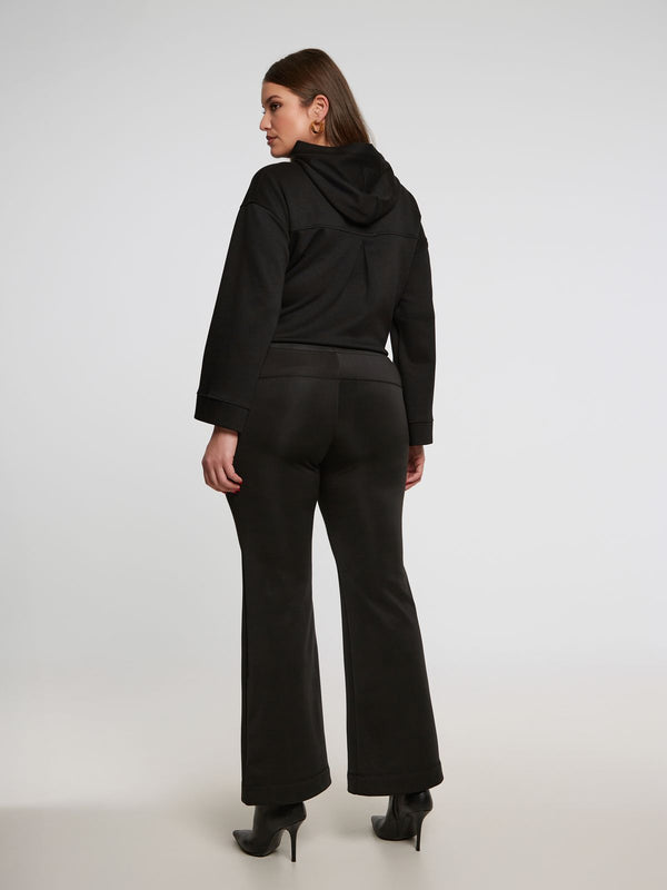 8401.2050  Wide Leg Satin Flared Pants بنطلون ساتان واسع الساق