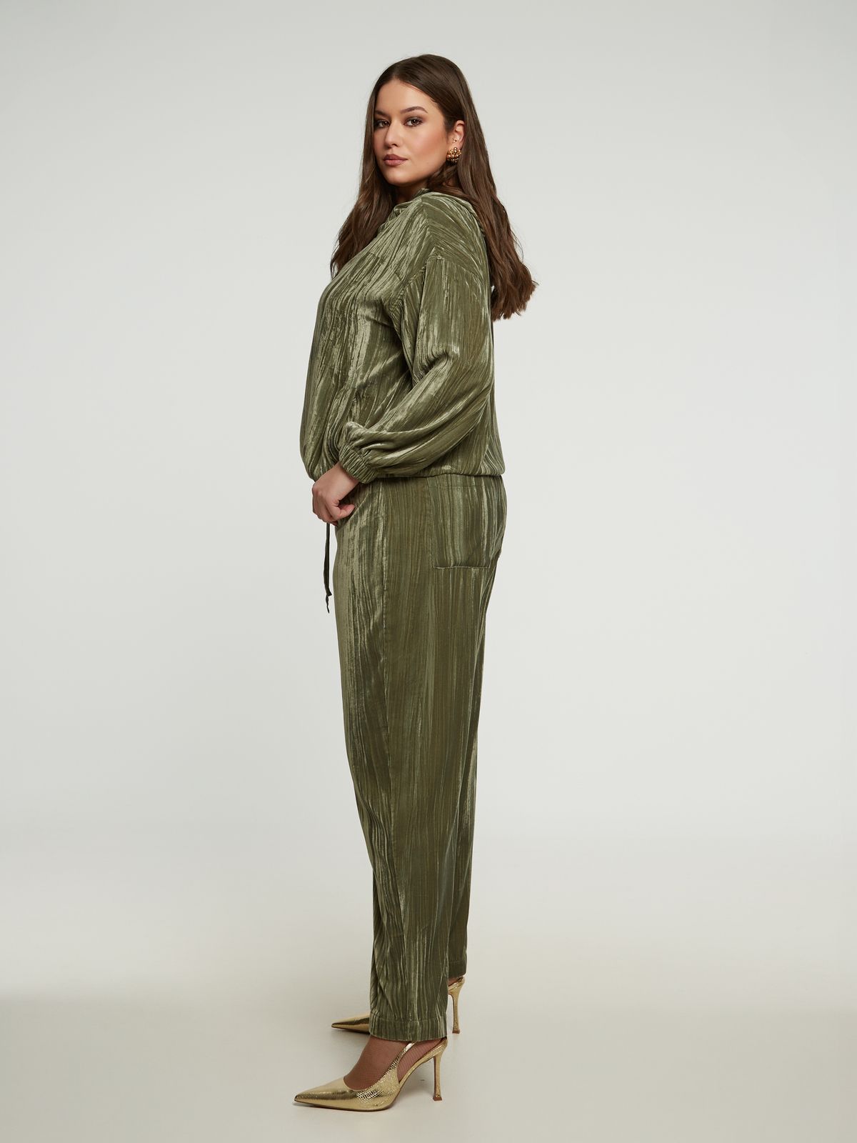 8401.2062 Wide Leg Crushed Velvet Jogger Pants - Brown Loft