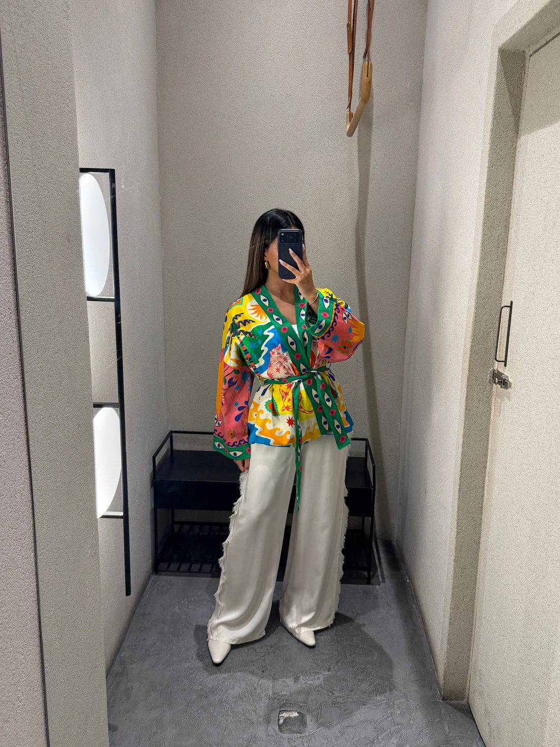 Green Illustrative Graphics Belted Kimono 67058